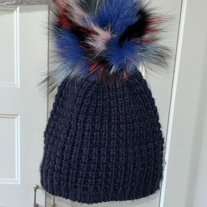 Genuine fur sweater hat， dark blue